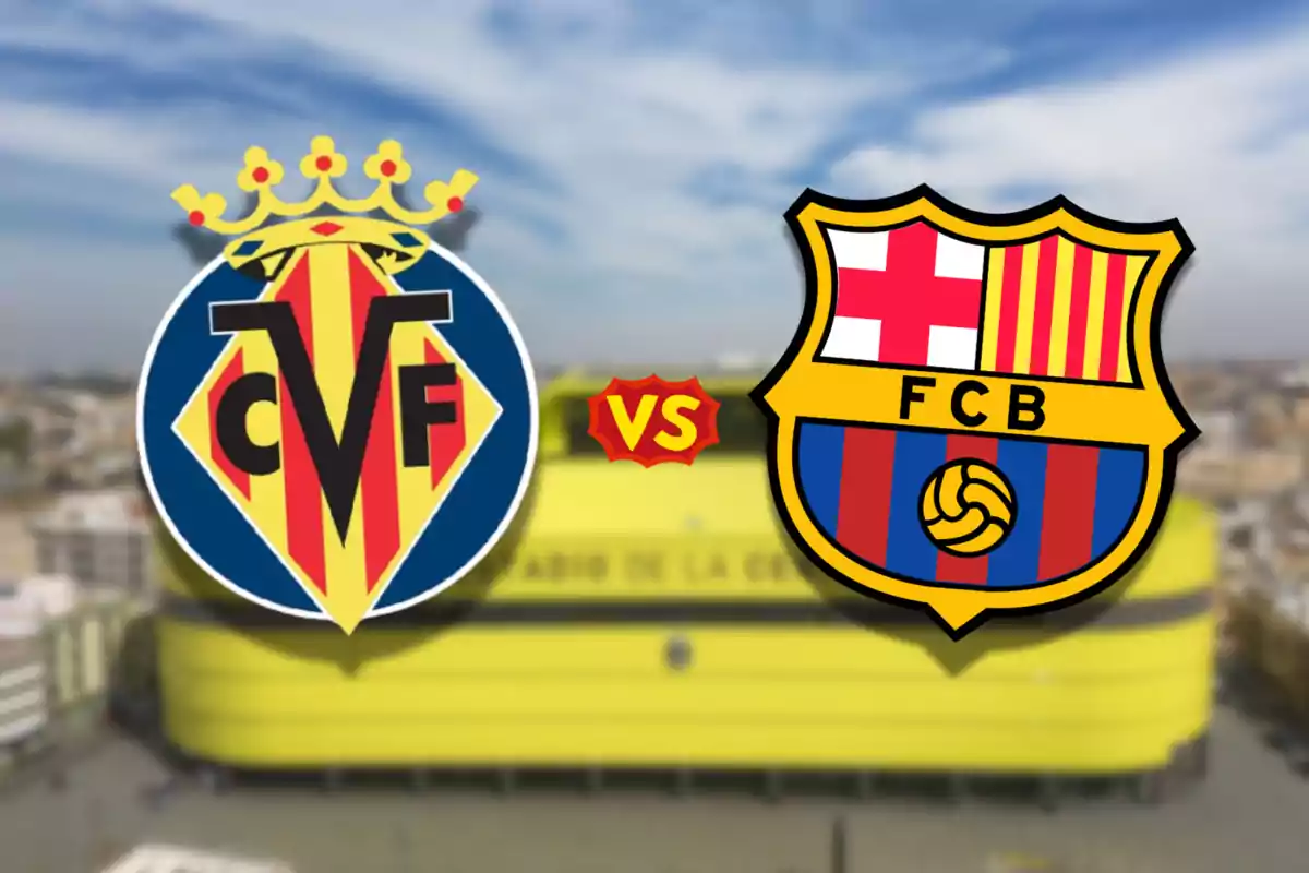 Imagen de los escudos de los equipos de fútbol Villarreal CF y FC Barcelona con un fondo del estadio del Villarreal y un símbolo de "vs" en el centro.