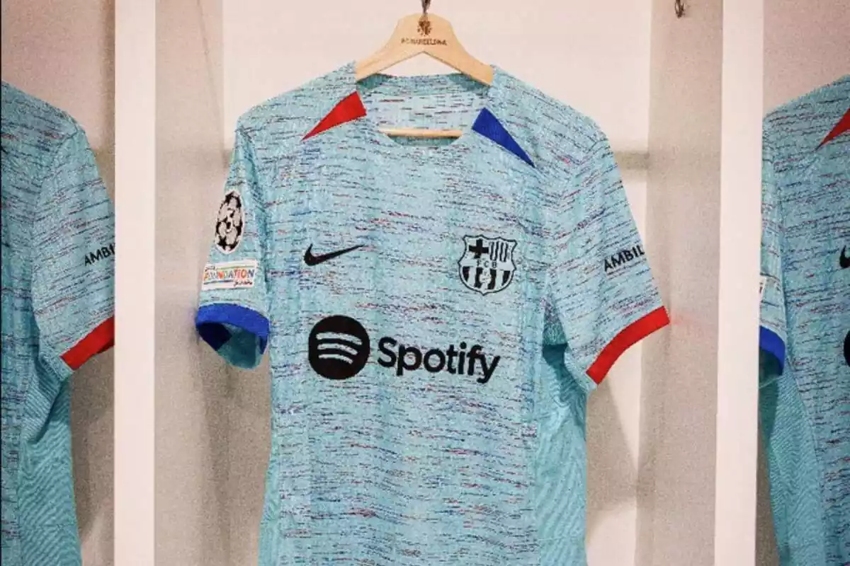 La camiseta del FC Barcelona, tercera equipación, de la marca Nike