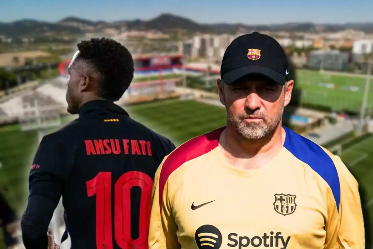 Un jugador de fútbol con la camiseta número 10 y el nombre "Ansu Fati" en la espalda junto a un hombre con una gorra y camiseta del FC Barcelona en un campo de entrenamiento.