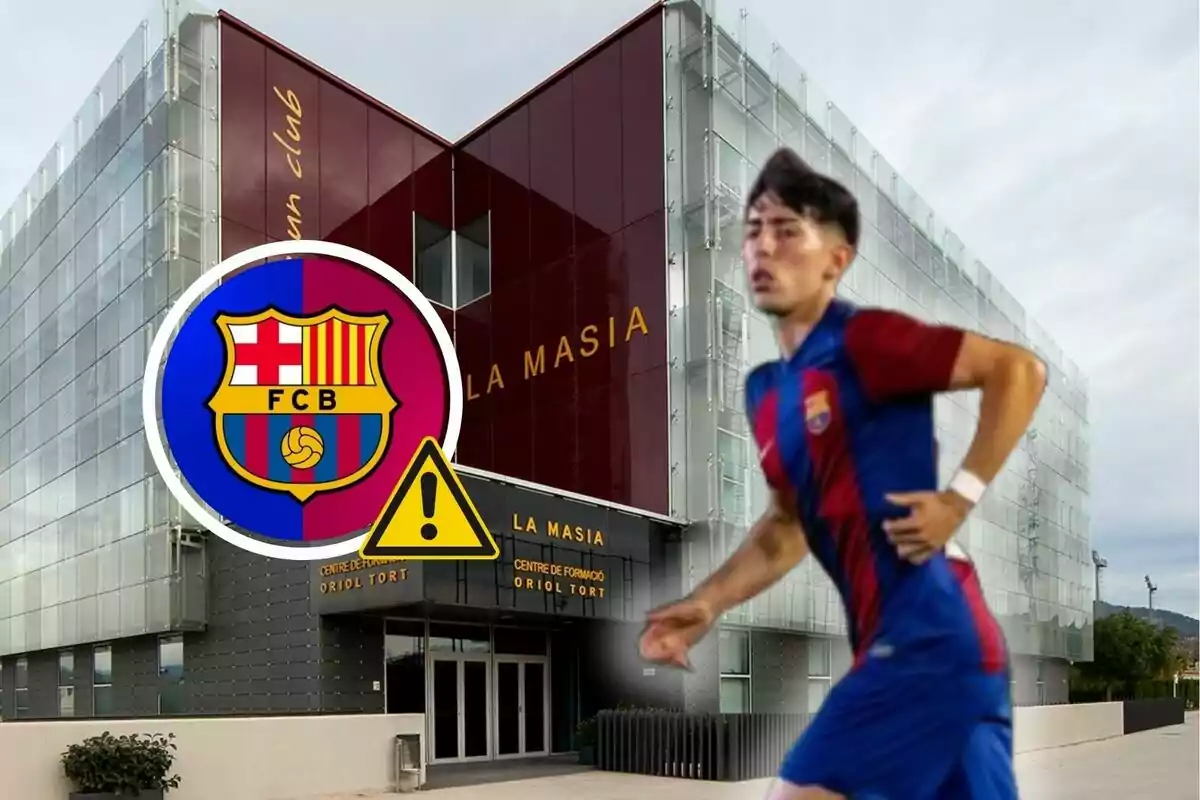 Un jugador de fútbol con el uniforme del FC Barcelona frente al edificio de La Masia.