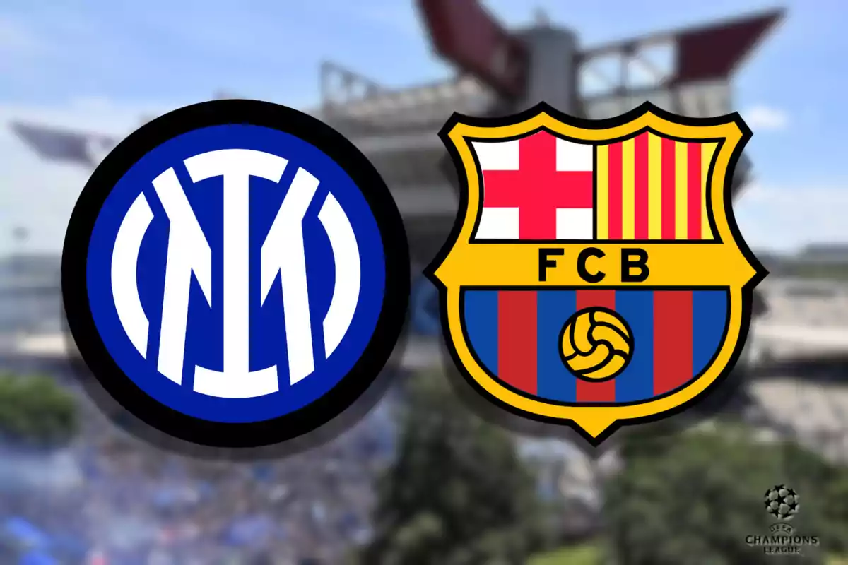 Logos of two soccer teams on a blurred background.